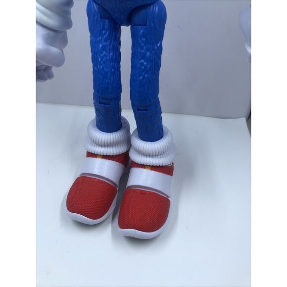Sonic The Hedgehog 3 Ultimate Talking Sonic & Lights 14-Inch Action Figure Works - Picture 8 of 12